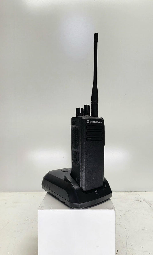 Motorola XPR7350 UHF 403-512Mhz 32Ch 4W Digital/Analog AAH56RDC9KA1AN