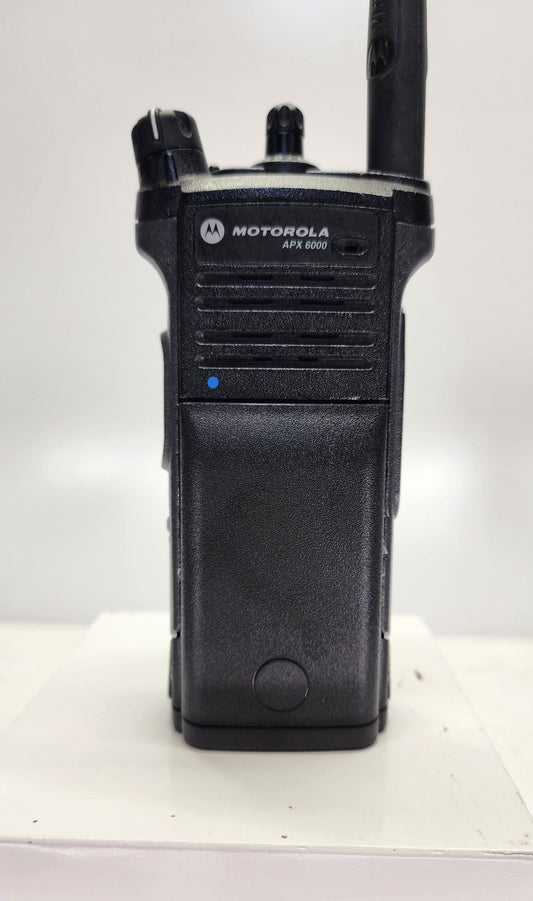 Motorola - APX6000 Model 1.5 VHF (136 - 174 MHz) / 96 Channel