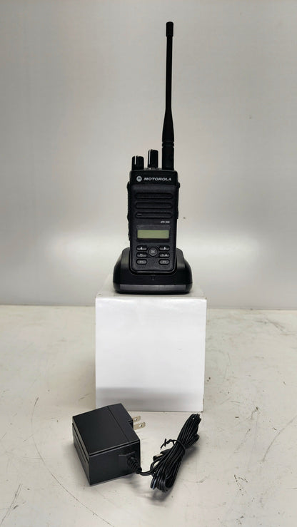 Motorola TRBO XPR3500 XPR 3500 UHF 403-512 Mhz 128ch 4W DIGITAL Radio