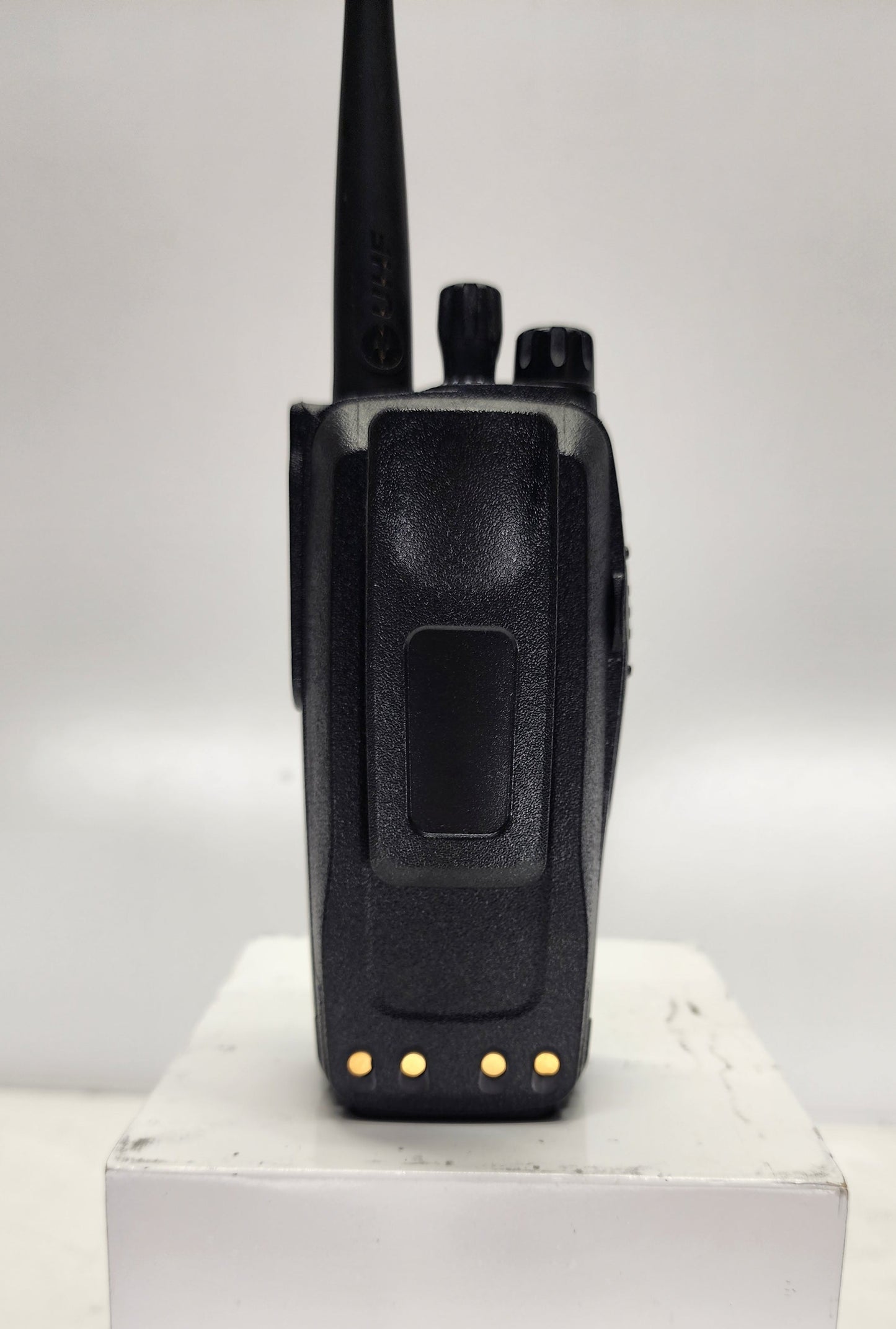 Motorola TRBO XPR6550 XPR 6550 UHF 403-470 Mhz 1000 CH