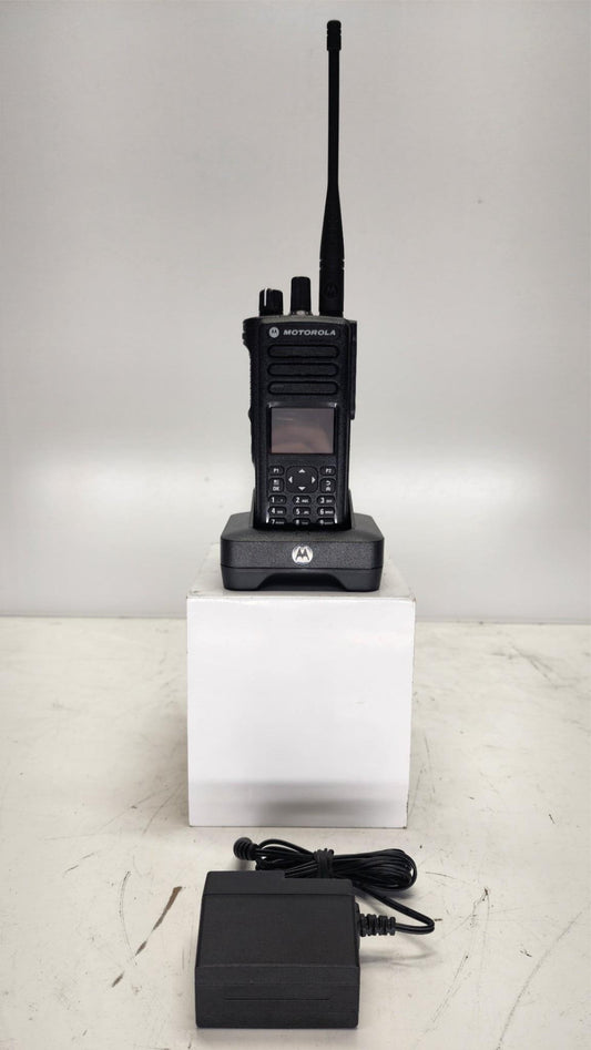 Motorola XPR7580 w/ 900MHz Antenna TRBO 2.5W 1000Ch (Capacity Max)