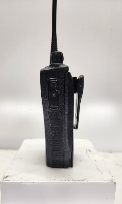 Motorola CP200 UHF Radio 16 Channels (438-470 Mhz)