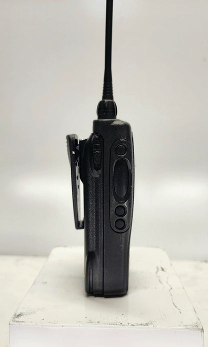 Motorola HT1250 LS+ UHF 32 Ch Radio 450-512MHz Full Keypad AAH25SDH9DP6AN