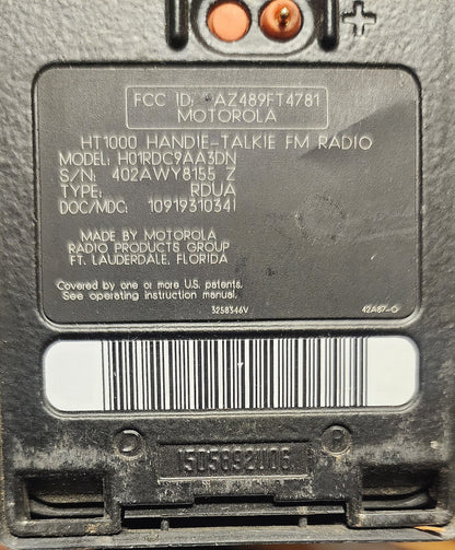 Motorola HT1000 UHF 16 Channel (403-470) Mhz 4 Watt Radio H01RDC9AA3DN