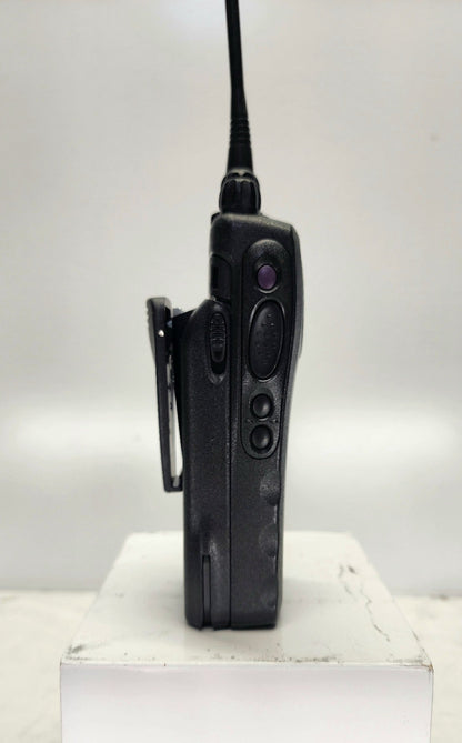 Motorola PR1500 UHF (380 - 470) MHz 32 Channel 4 Watt Portable Radio