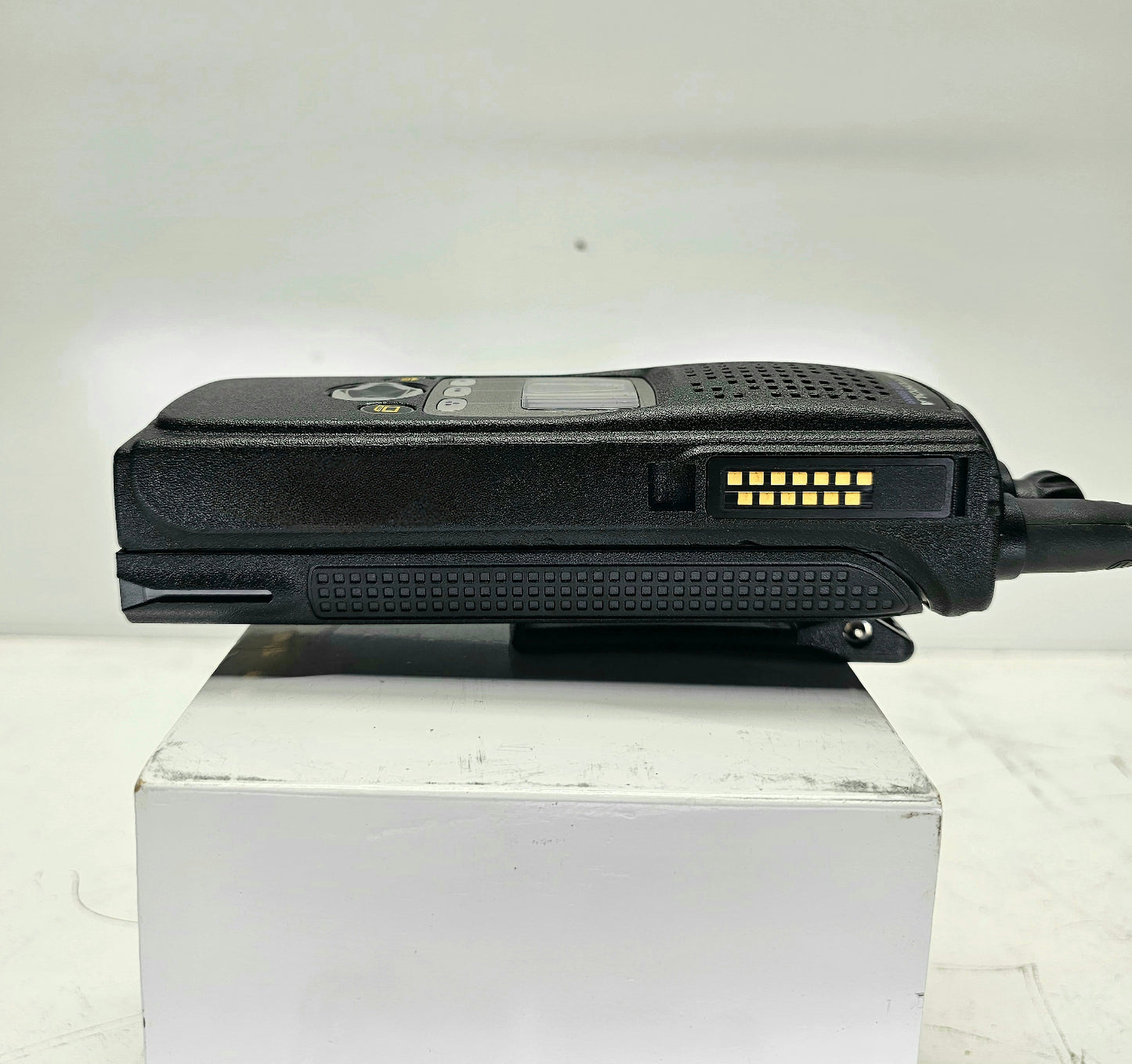 Motorola XTS5000 Model II  VHF 136-174 Mhz 1000 Ch P25 Digital