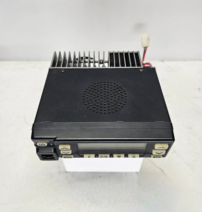 Kenwood TK863G TK-863G UHF 450-490 MHz 600 Channel 25 Watt (Complete Kit)