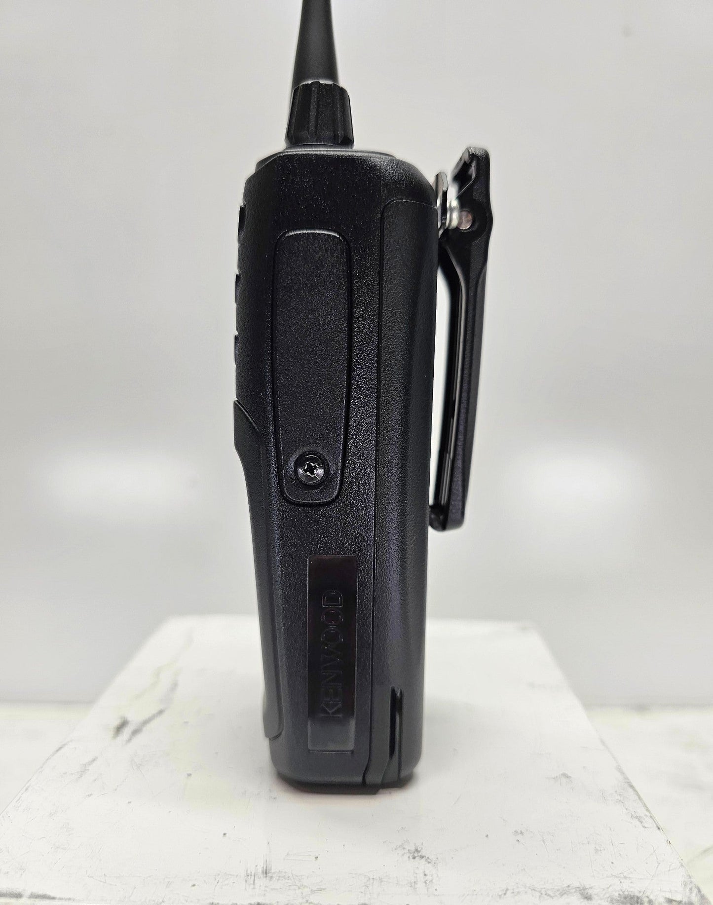 Kenwood TK-D340U-K2 - 4W / 16 Channel (400-470) MHz UHF (NXDN and Analog Radio)