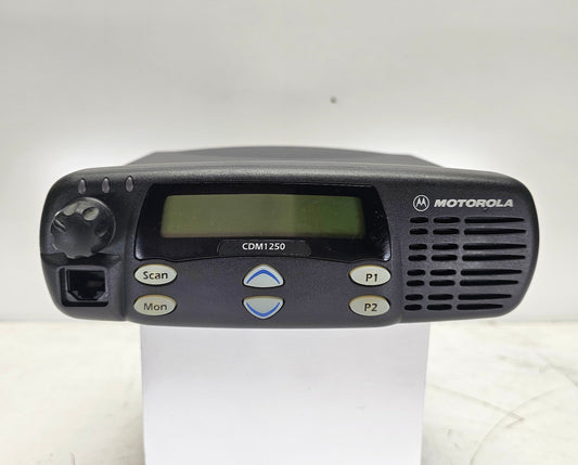 Motorola CDM1250 UHF 450-512MHz 25 Watt 64 Channel (Complete Kit)
