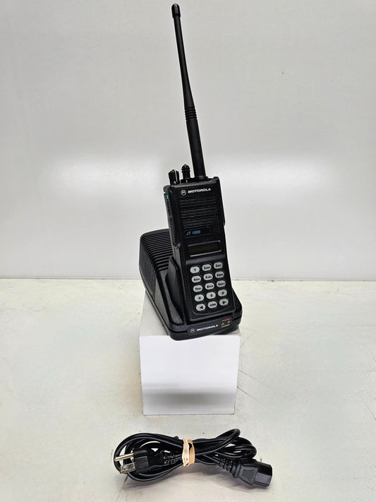 Motorola JT1000 VHF 136-174 MHz Field Programmable HAM (H01KDH9PA3AN)