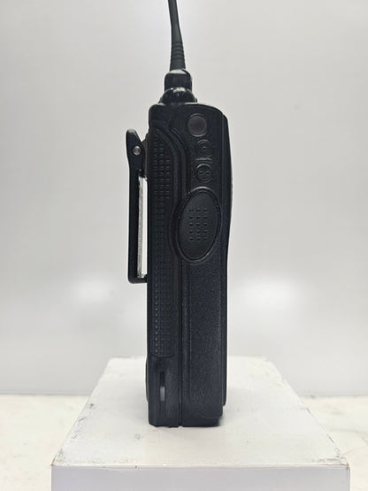 Motorola XTS5000 Model II  UHF 450-520 Mhz 1000 Ch P25 Digital - FAIR CONDITION