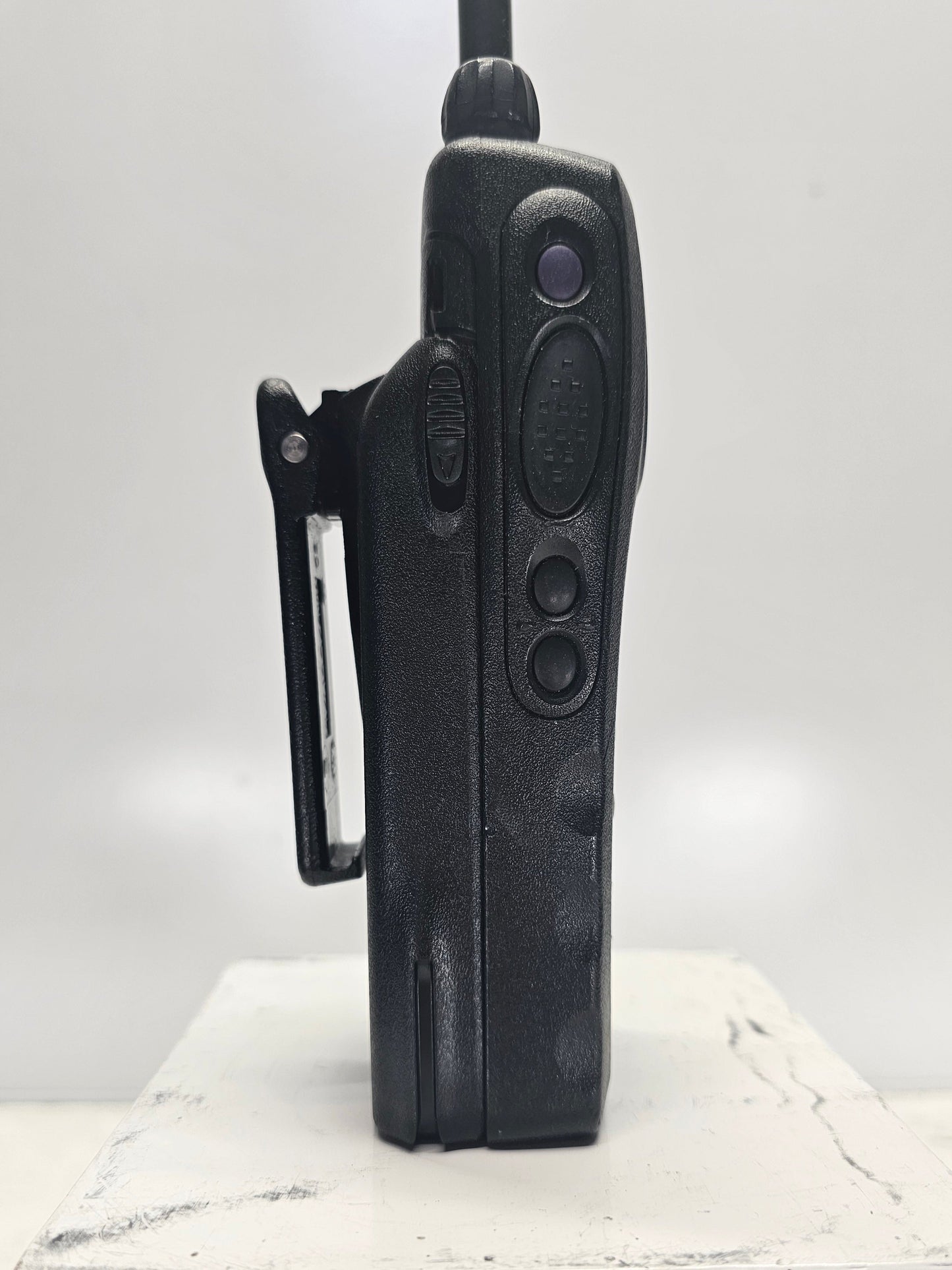 Motorola XTS2500 Model 3 VHF 136-174 P25 Smartzone H46KDH9PW7BN