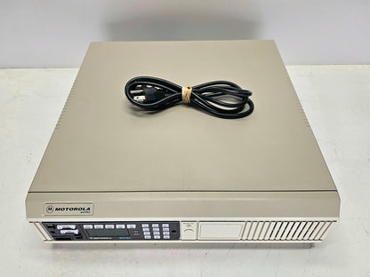 Motorola Mobile XTL5000 UHF 450-520 Mhz Consolette
