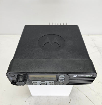 Motorola MotoTRBO XPR4580 XPR 4580 800/900 Mhz 160 CH 35W SMARTNET Mobile