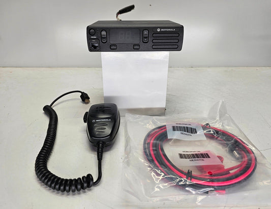 Motorola MOTOTRBO CM200d ANALOG 45W VHF 136-174MHz Mobile (AAM01JQC9JC1AN)