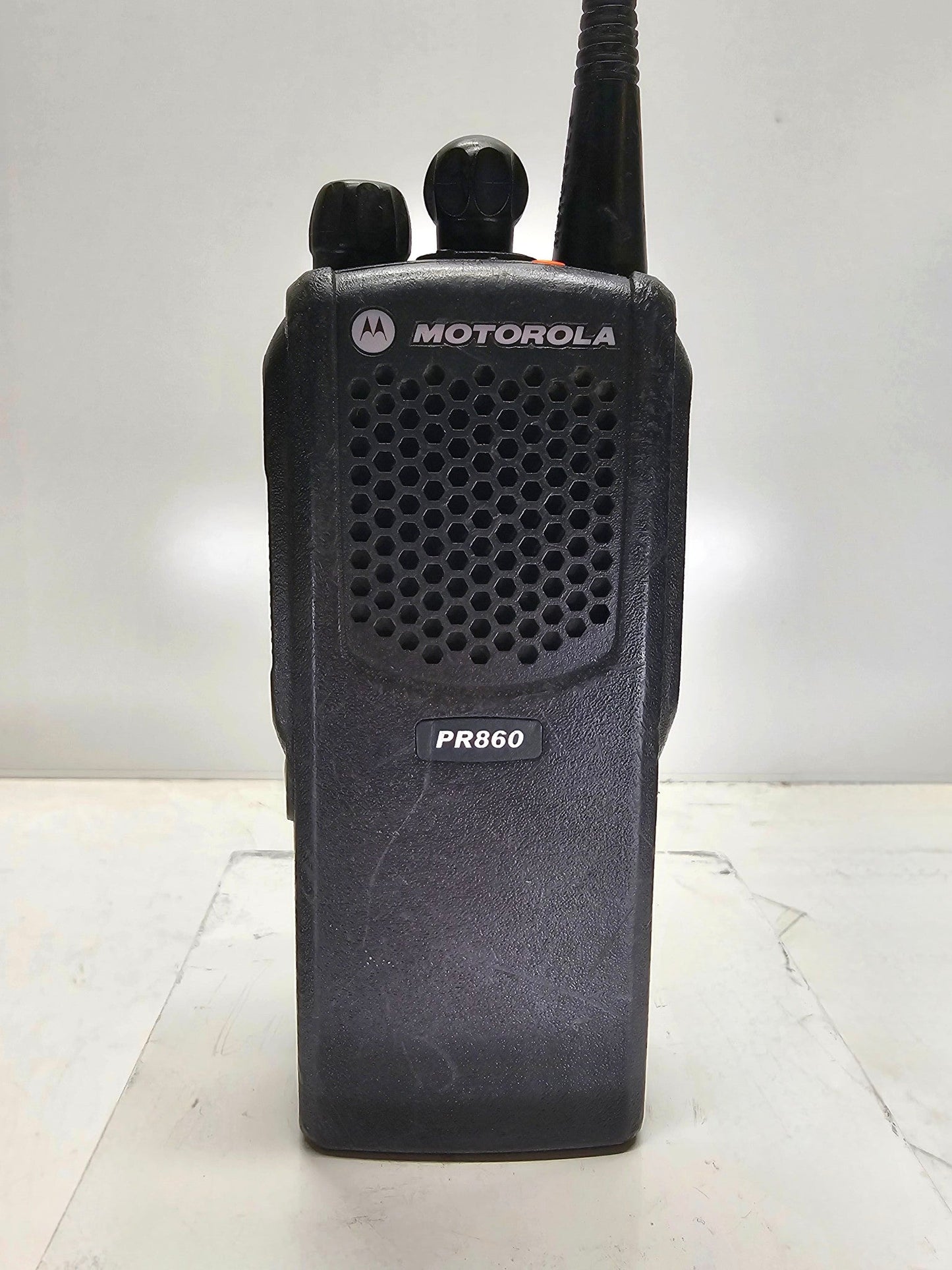 Motorola PR860 UHF 16 Channel 450-512 MHz 4 Watt Complete Kit AAH45SDC9AA3AN