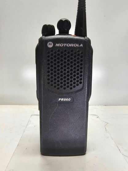 Motorola PR860 UHF 16 Channel 450-512 MHz 4 Watt Complete Kit AAH45SDC9AA3AN
