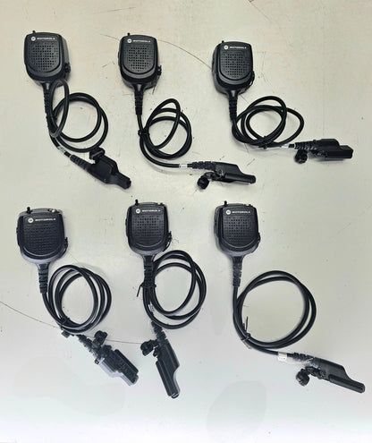 6 Motorola XTS2500 Model 3 700/800 MHz APCO 25 w IMPRESS Gang Charger and 6 Mics