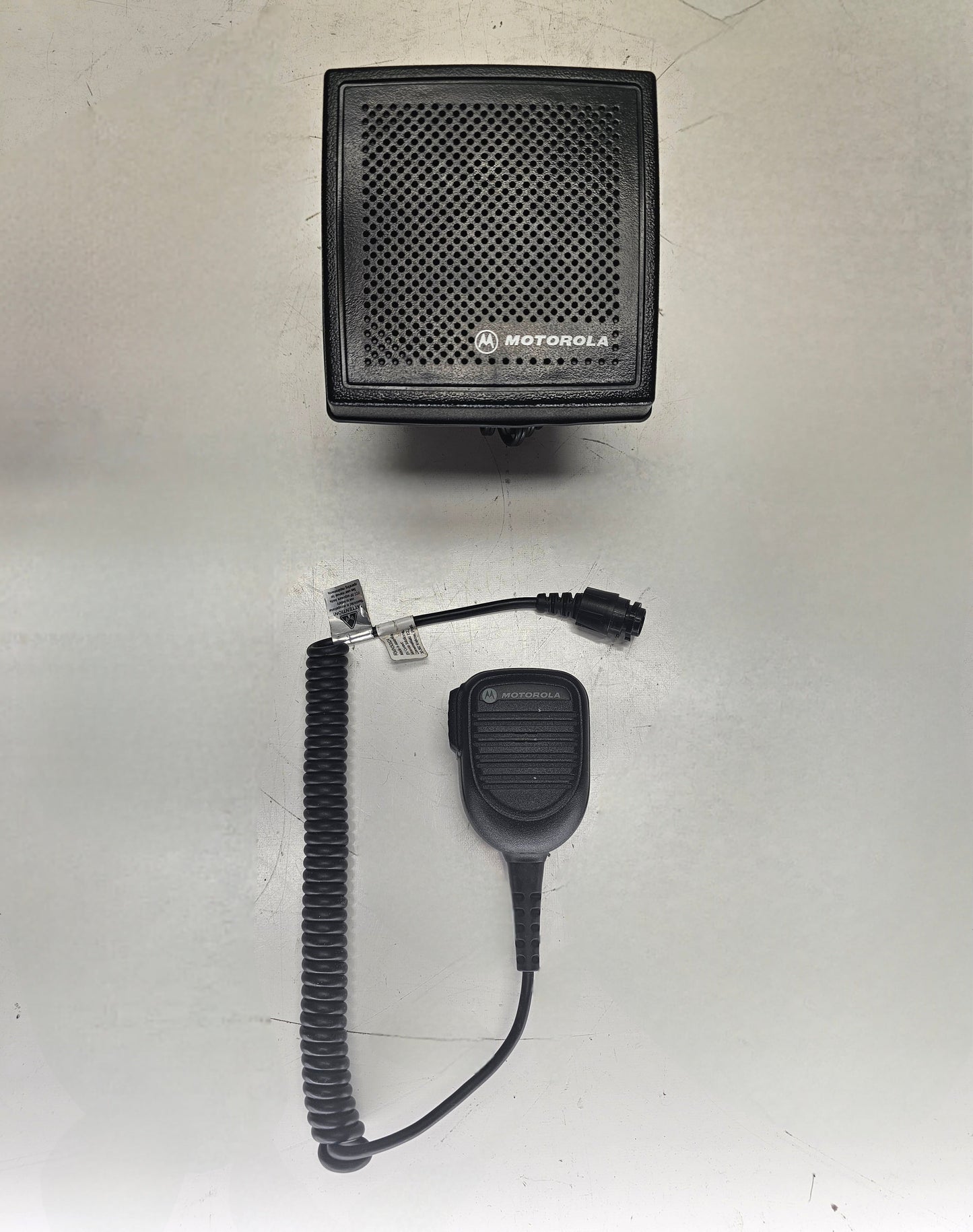 Motorola XTL2500 700/800MHz Mobile Radio (35W) - Remote Mount