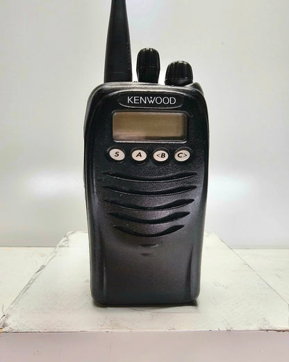 Kenwood TK-3170 TK3170 UHF 450-490 MHz 128 Channel 4 Watt (Complete Kit)