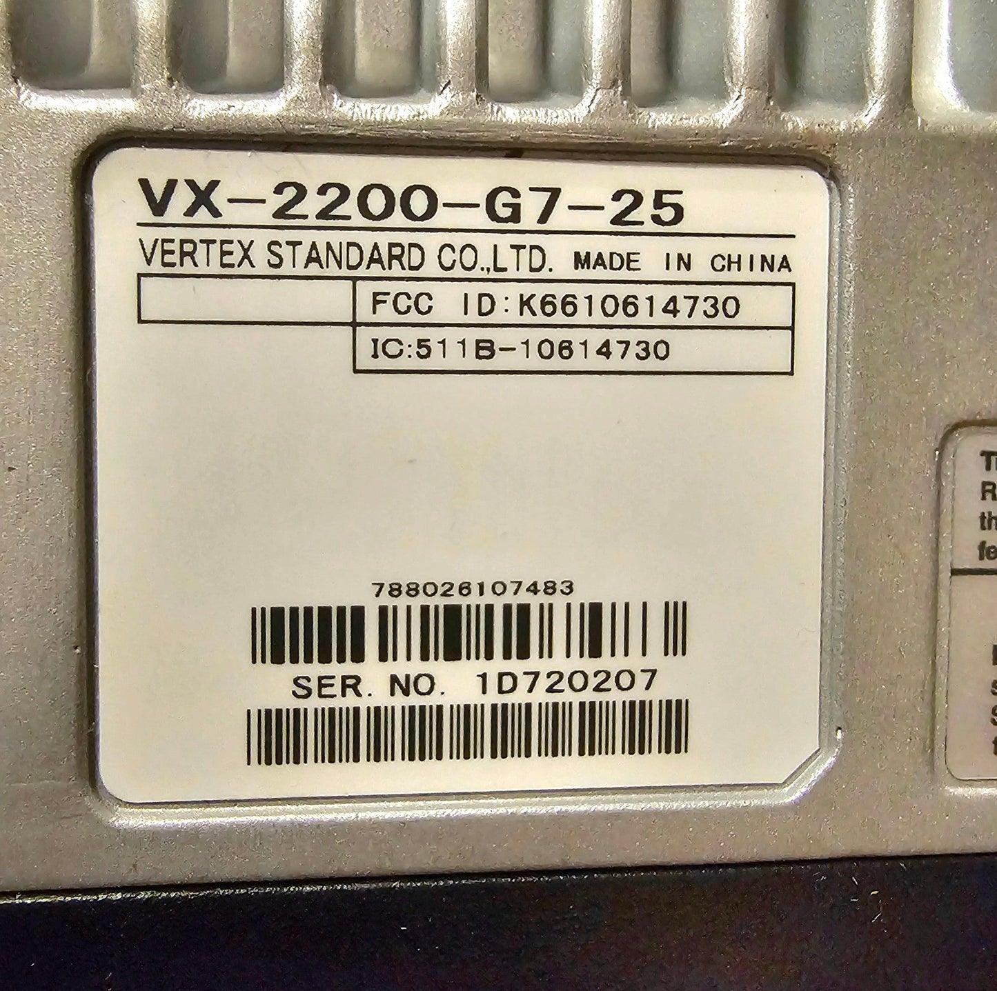 Vertex VX-2200-G7-25 VX2200 UHF 450-490 MHz 128 ch 25W (Complete Kit)