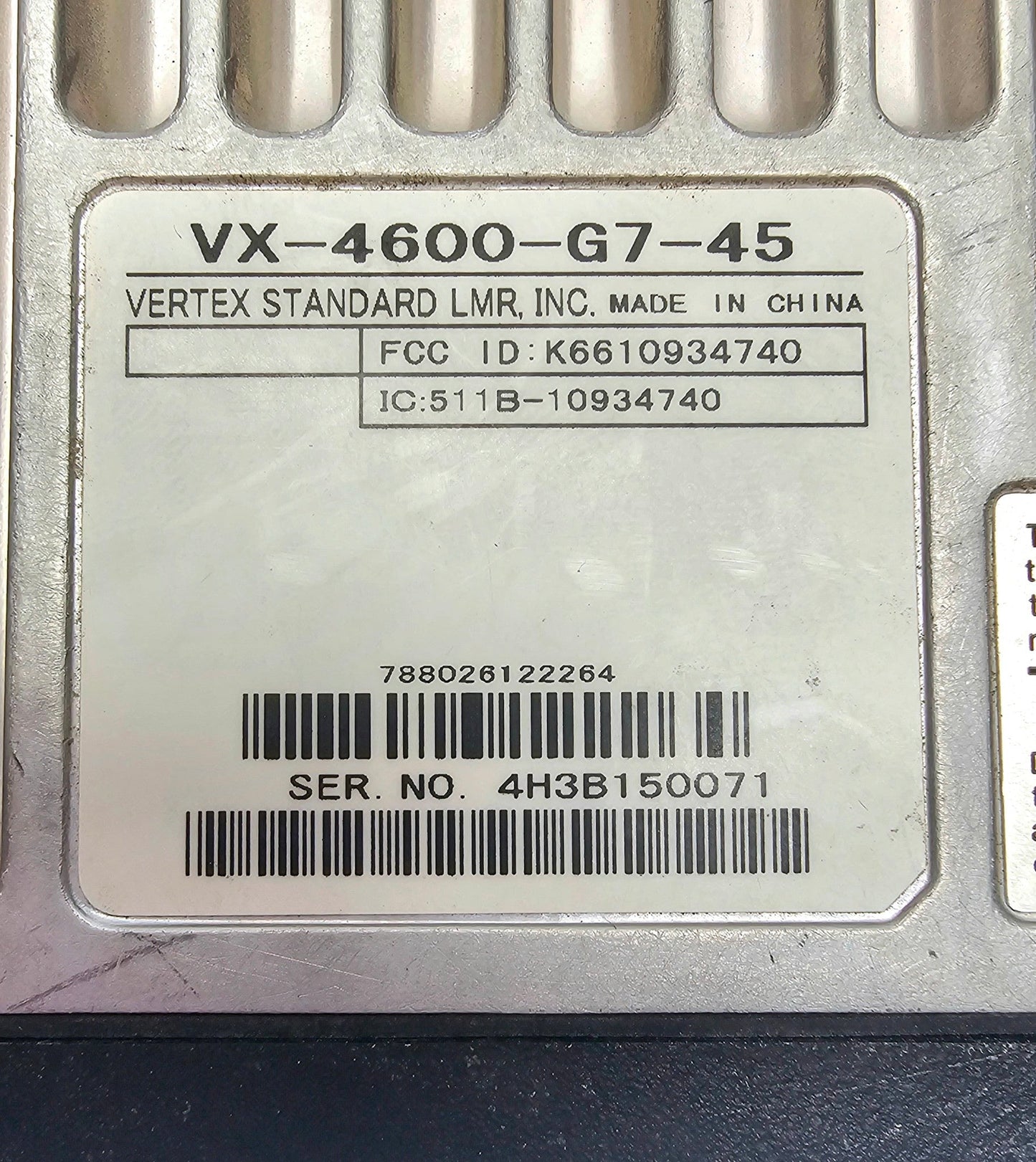 Vertex VX-4600-G7-45 UHF ( 450 - 512 ) MHz 45 Watt 512 Channel (Complete Kit)
