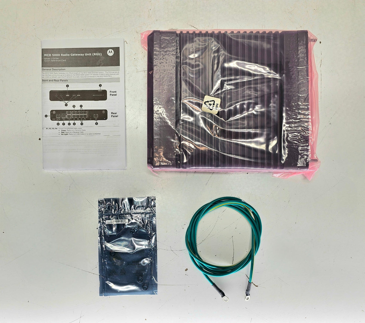 (NEW) Motorola MCD5000 RGU Radio Gateway Unit model F7979A