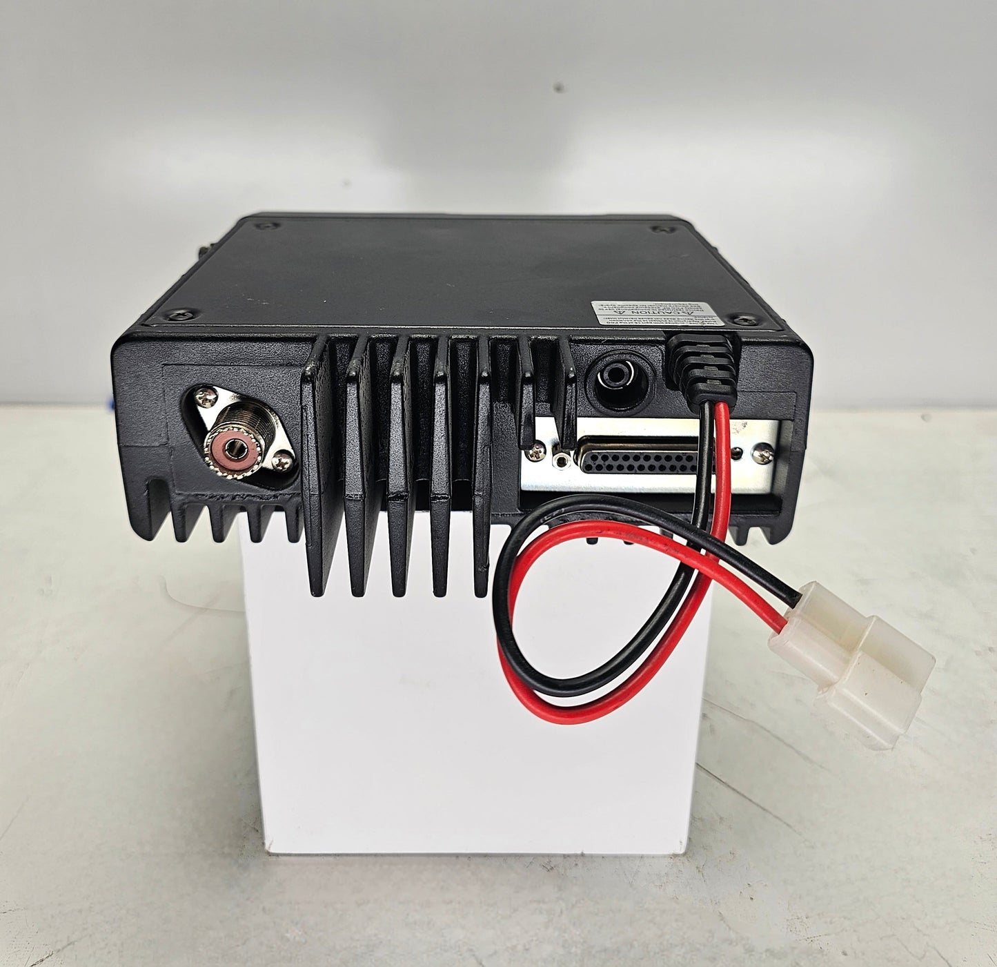 Vertex VX-4000-UD UHF 450-490 250ch 40W