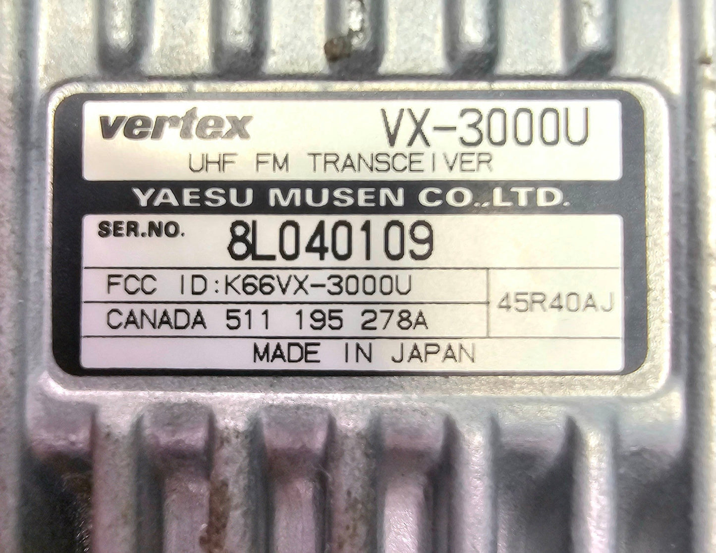 Vertex VX-3000U VX3000U UHF 450-490 MHz 48 Ch 40 Watts (Complete Kit)