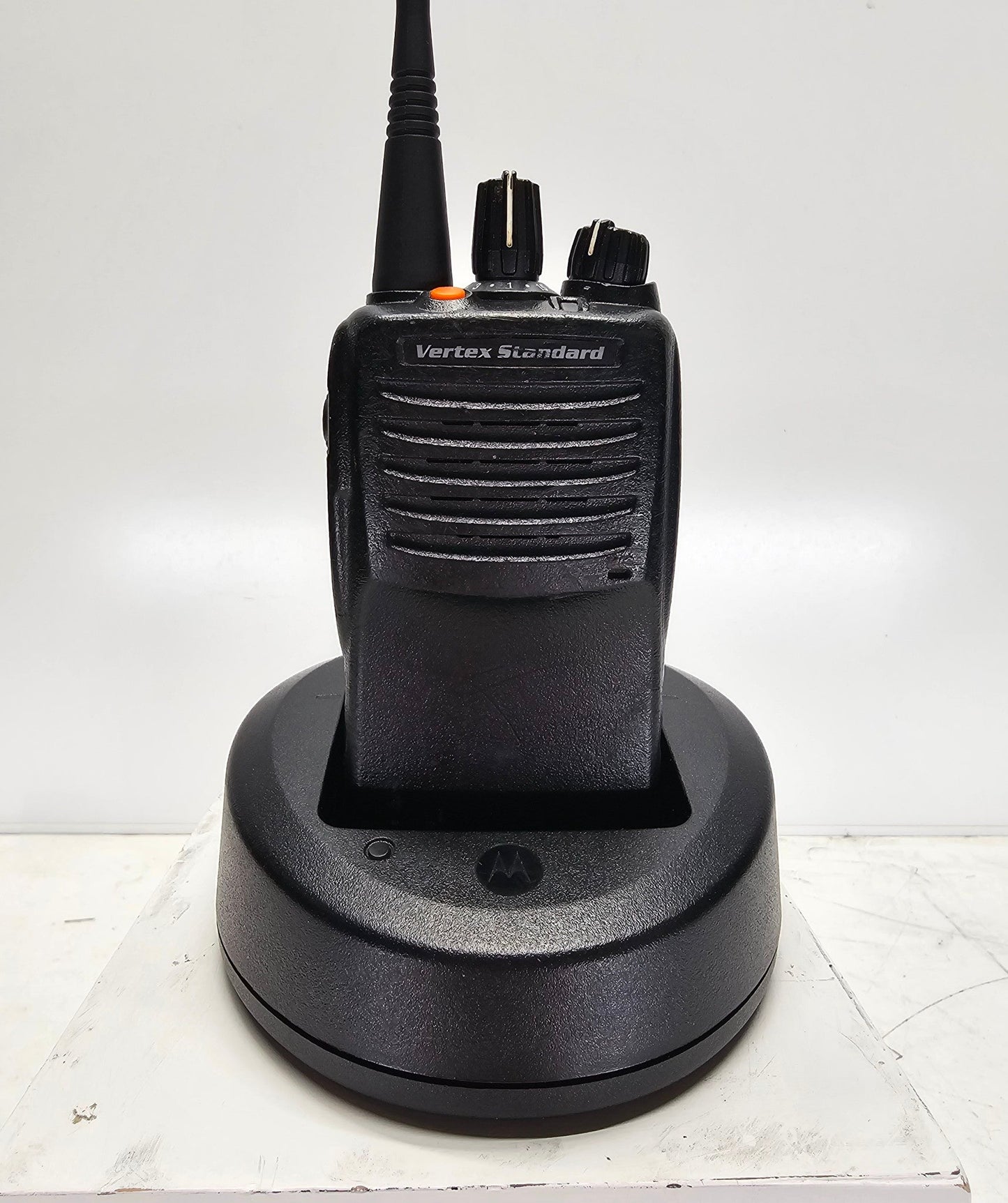 Vertex VX451 VX-451-G7-5 UHF (450-512MHz) 32 Channel 5 Watt (Complete Kit)