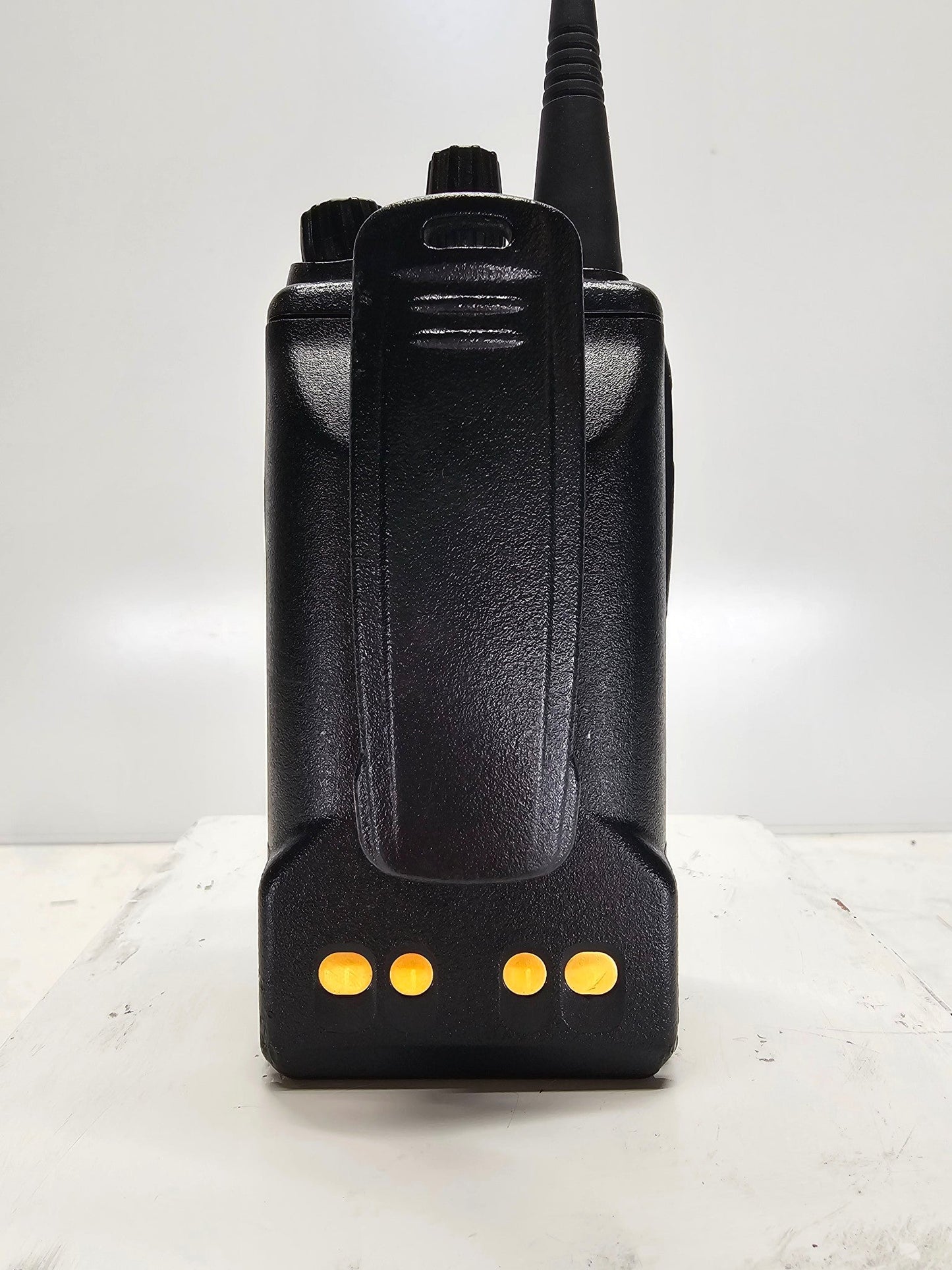 Vertex VX451 VX-451-G7-5 UHF (450-512MHz) 32 Channel 5 Watt (Complete Kit)