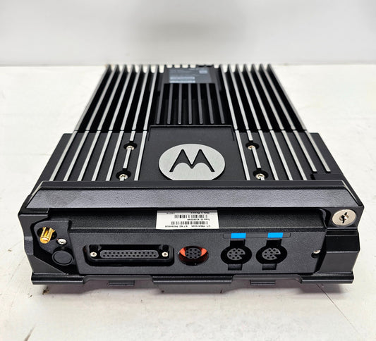 Motorola Mobile APX6500 UHF R1 380-470 Mhz 1000ch 100W