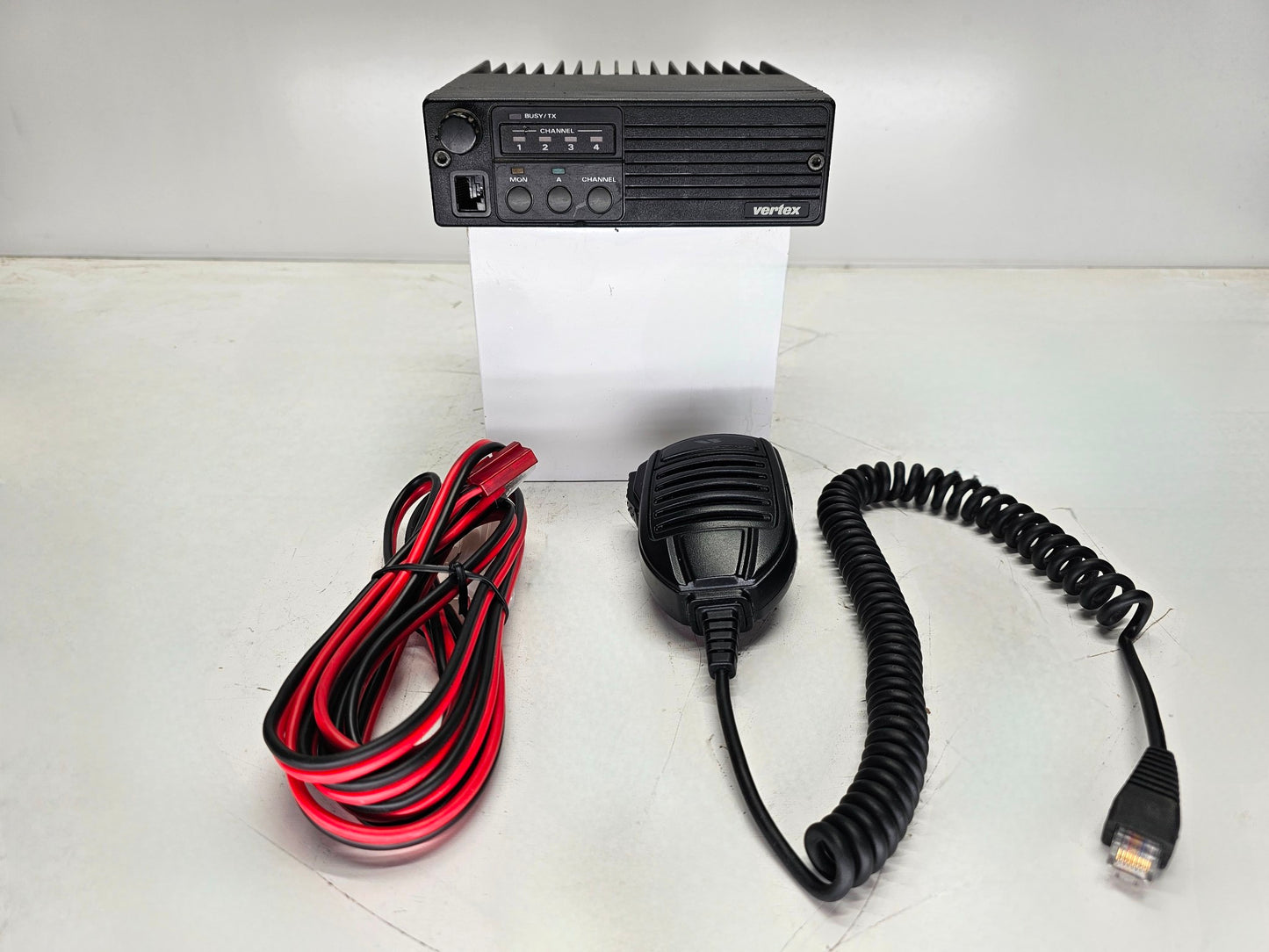 Vertex FTL8011 FTL-8011 UHF 400-440 MHz 4 Channel 25 Watt (Complete Kit)