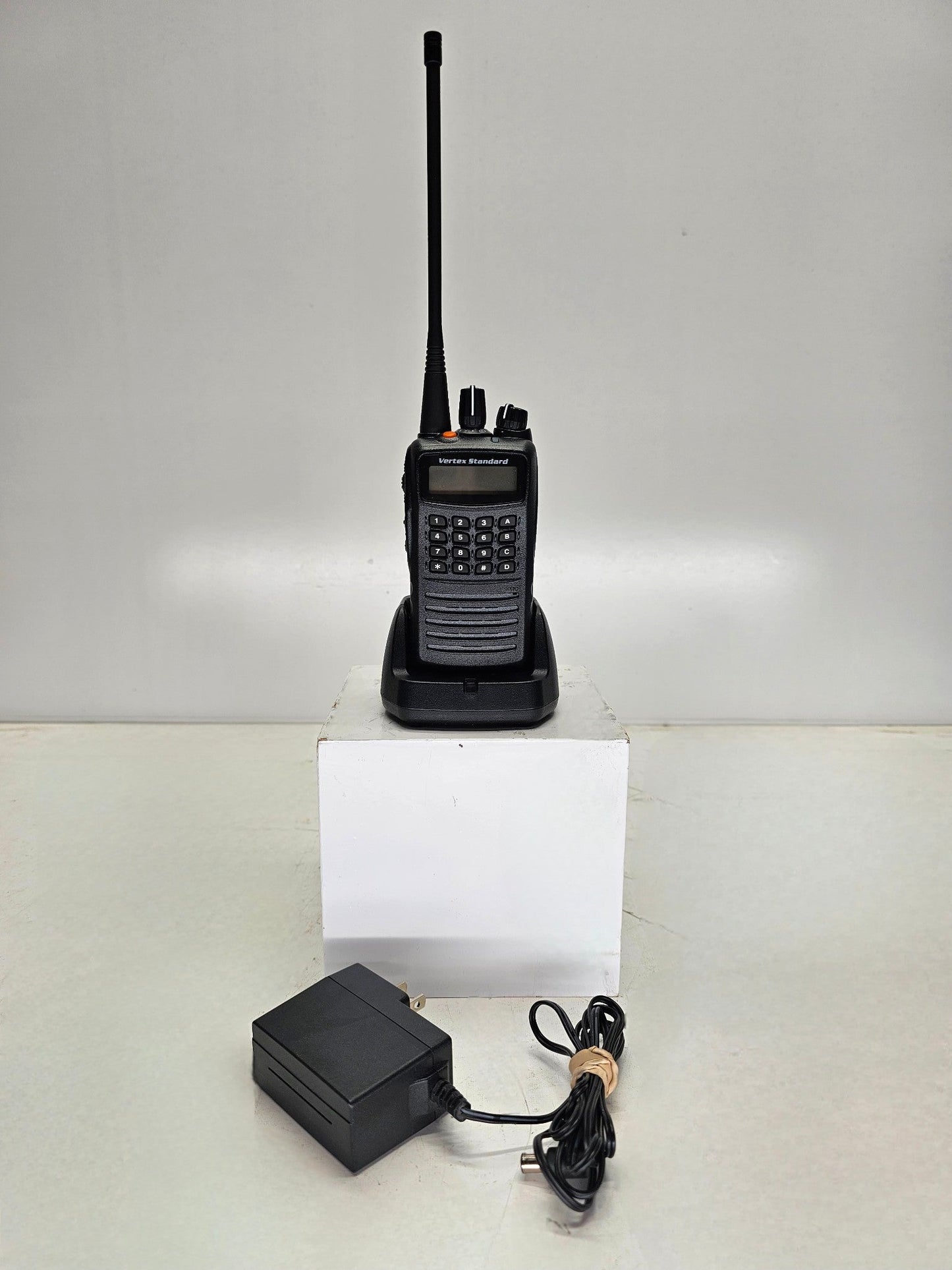 Vertex VX459 VX-459-G7-5 UHF 512 Channel 450-512 MHz (Complete Kit)