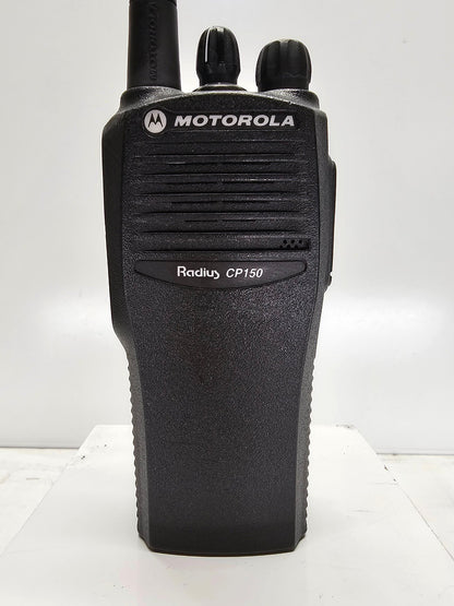 Motorola CP150 VHF 146-174MHz 4 Channel 2 Watt Radio (Complete Kit)