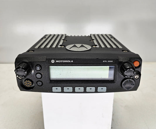 Motorola XTL2500 P25 Digital VHF 50 Watt 136-174 Mhz M21KSM9PW1AN