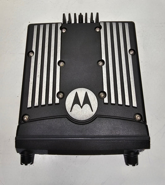 Motorola XTL5000 XTL-5000 UHF 450-520MHz 40 Watt P25 Digital Radio