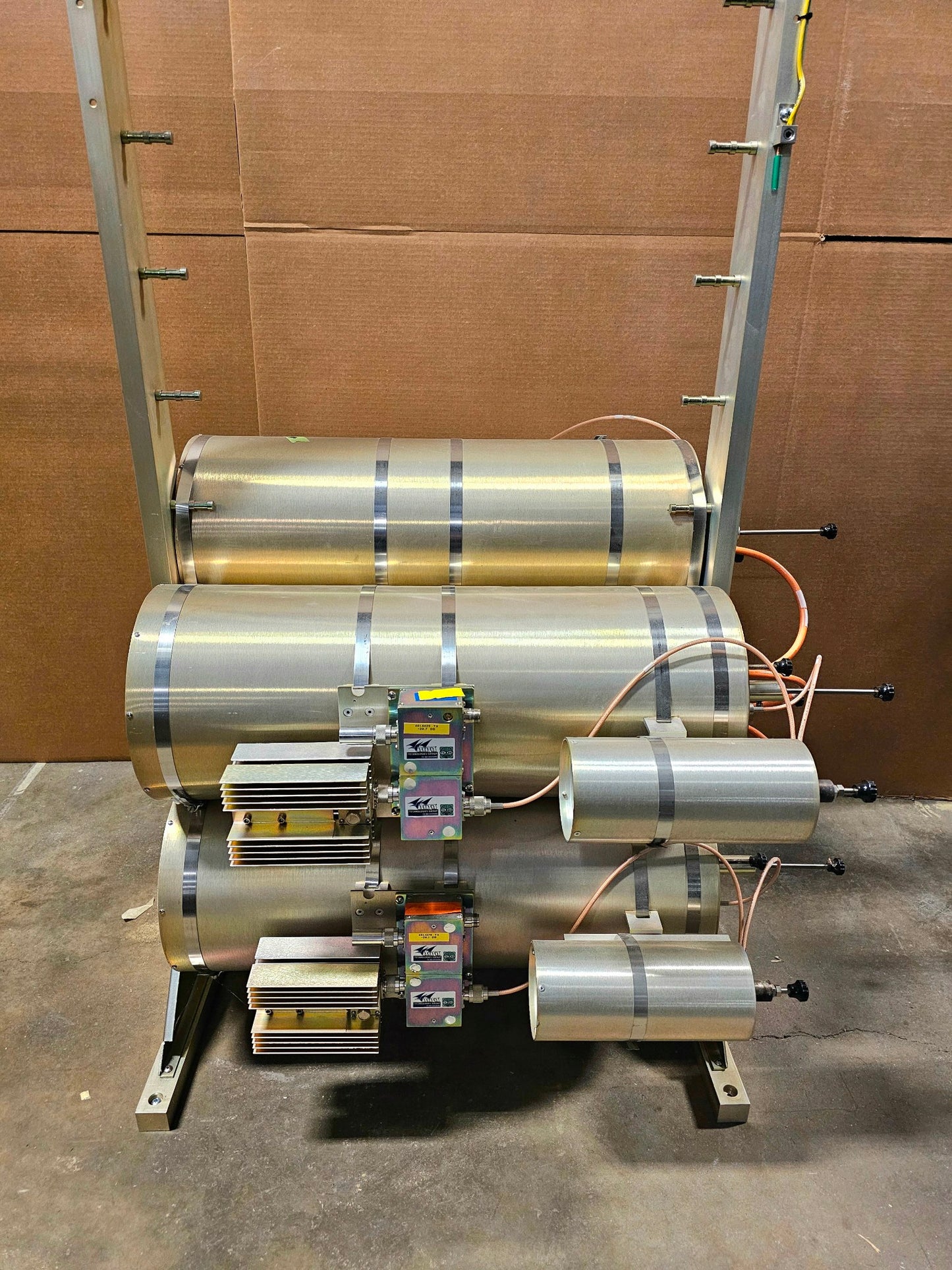 TxRx Bird UHF 4 Channel 450-470 MHz Transmitter Combiner