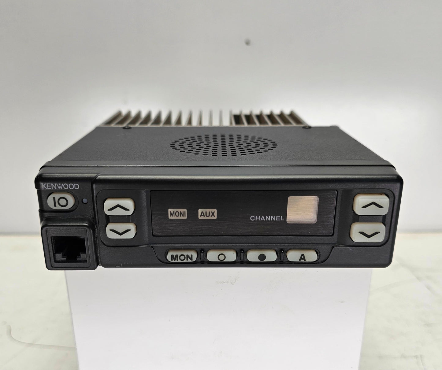 Kenwood TK762HG TK-762HG VHF 148-174 MHz 45 Watt 8 Channel (Complete Kit)
