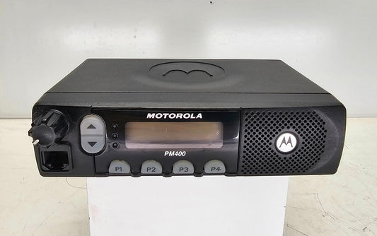 Motorola PM400 UHF 438-470 MHz 64 Channel 40 Watt (Complete Kit)