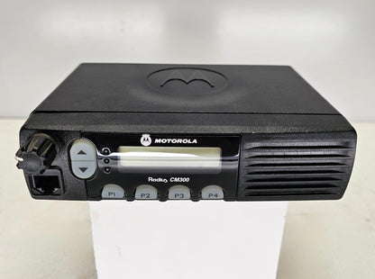 Motorola CM300 VHF 146-174 MHz 32 Channel 45 Watt (Complete Kit)