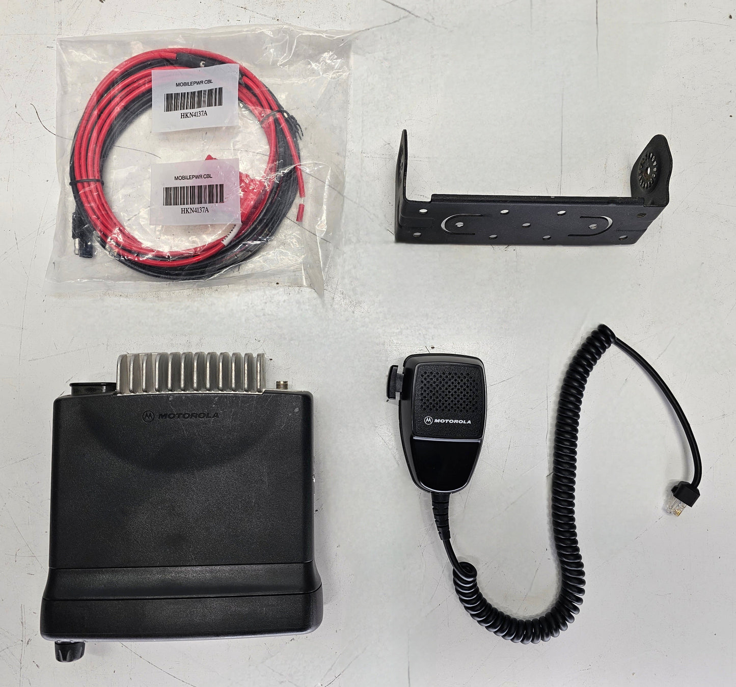 Motorola CDM1550 LS+ UHF 403-470 MHz 40 Watt 160 Channel (Complete Kit)