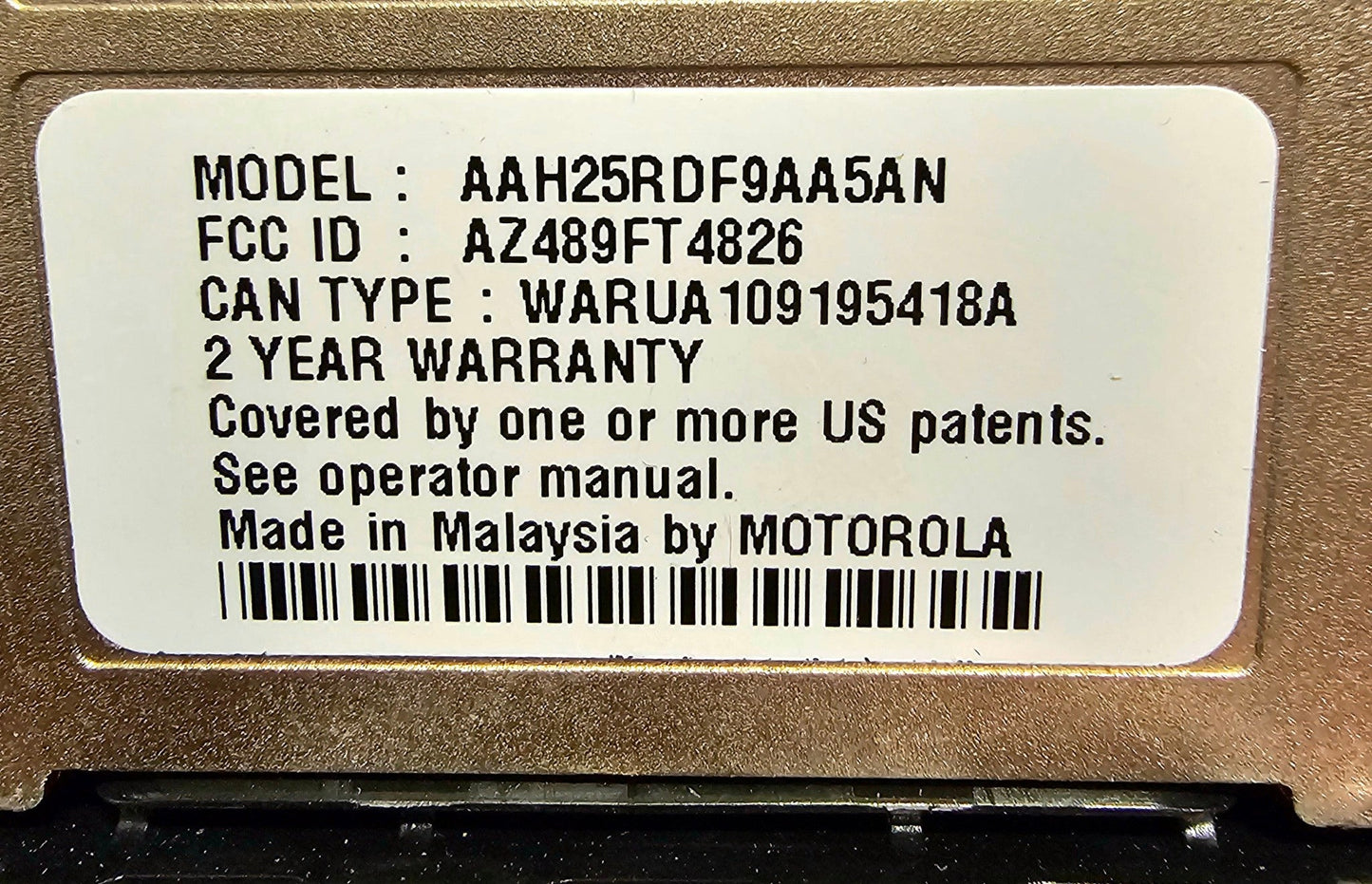 Motorola HT1250 UHF 403-470 MHz 128 Channel 4 Watt Limited Keypad (Complete Kit)