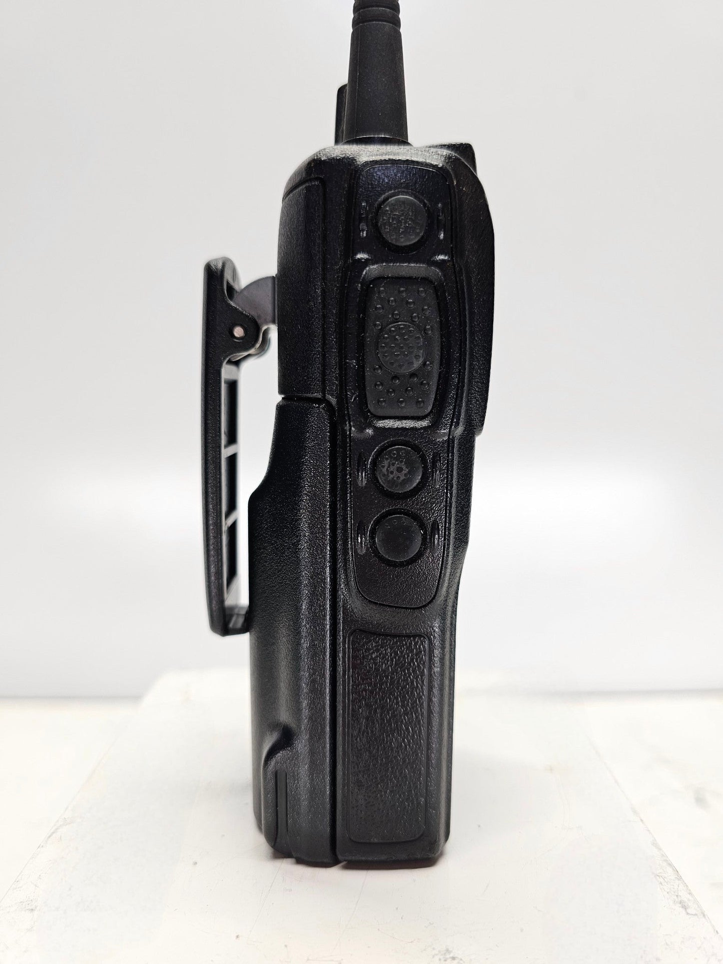 Vertex VX-924 VX924 G7-5 UHF 450-512 MHz 512 Channel 5 Watt (Complete Kit)