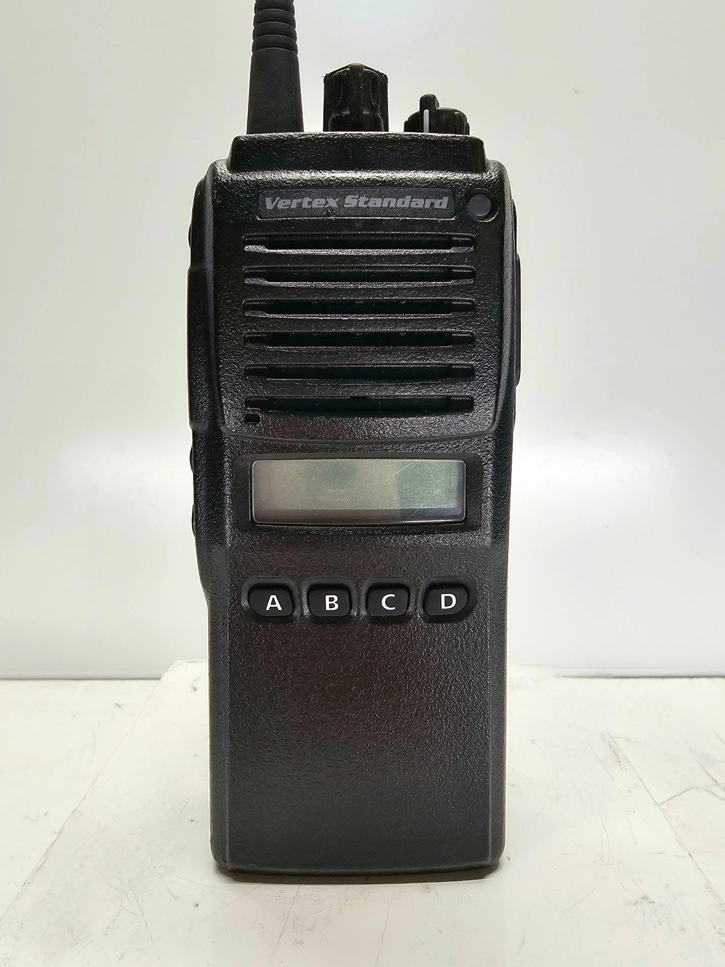 Vertex VX-924 VX924 G7-5 UHF 450-512 MHz 512 Channel 5 Watt (Complete Kit)