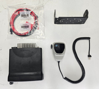 Motorola CDM1550 LS+ UHF 25 Watt 160 Ch 403-470 Mhz AAM25RHF9DP6AN