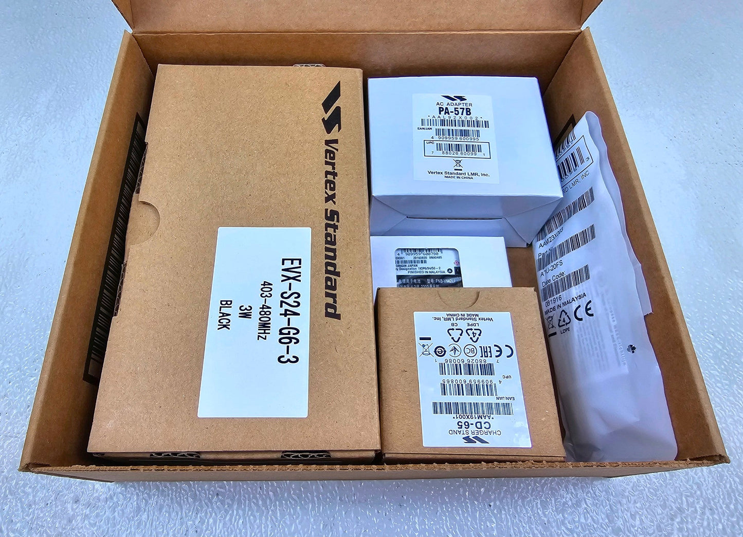 Vertex EVX-S24-G6-3 UHF 403-470 MHz 256 Channel 3 Watt Digital Radio