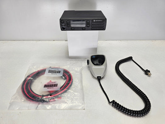 Motorola MOTOTRBO CM200d ANALOG 45W VHF 136-174MHz Digital Mobile Radio