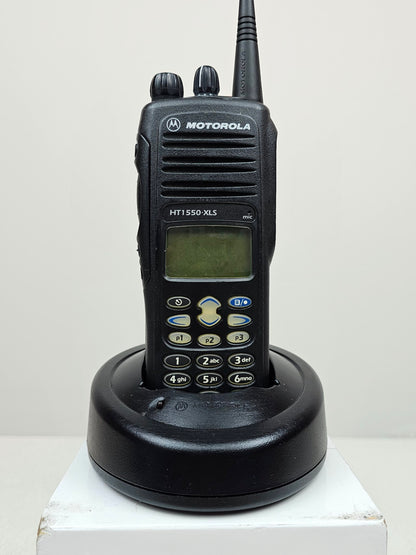 Motorola HT1550 XLS UHF 450-512 MHz 160 Channel 4 Watt FPP (Complete Kit)