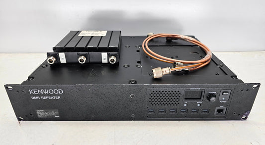 Kenwood TKR-D810-K2 40 Watt UHF Repeater 400-470 MHz w Power Supply and Duplexer